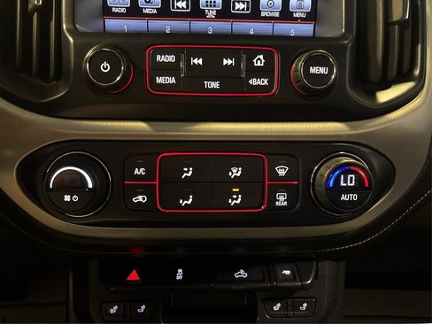 Used 2016 GMC Canyon SLT AWD/4WD image 32