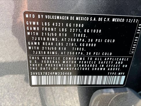 Used 2023 Volkswagen Taos SE image 34