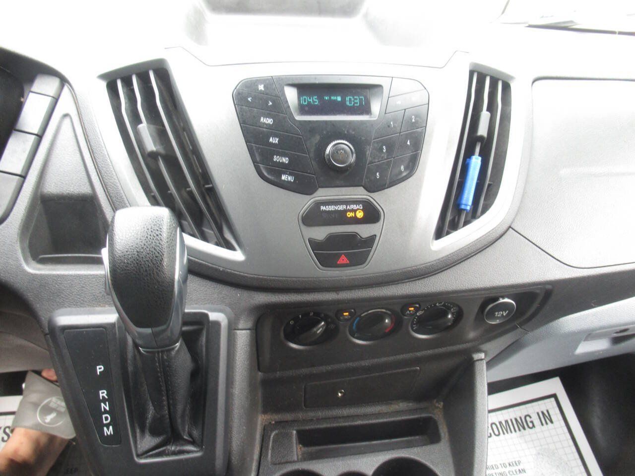 Used 2019 Ford Transit 250 130 Low Roof RWD image 18