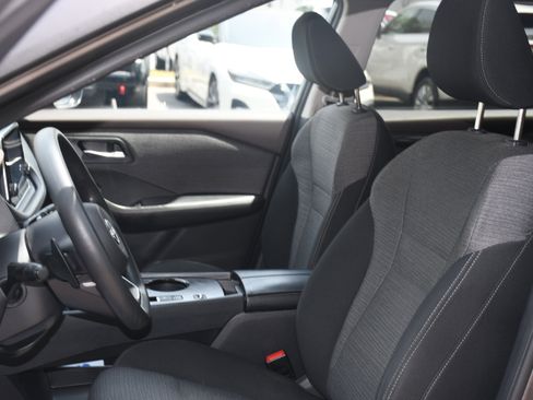Used 2023 Nissan Rogue SV FWD image 11