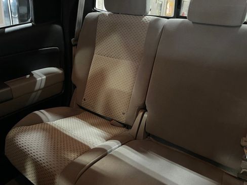 Used 2011 Toyota Tundra 4x4 Double Cab image 18