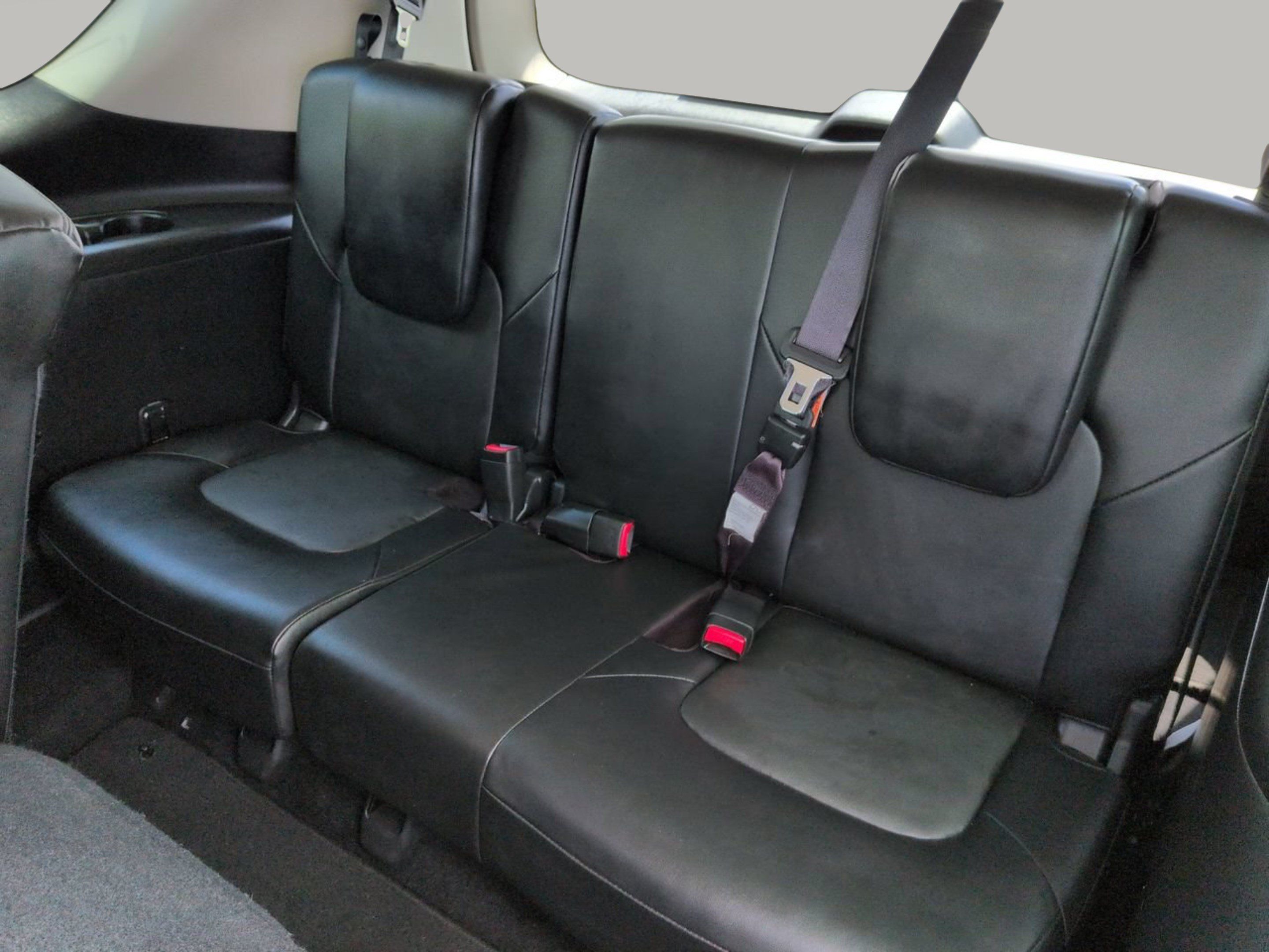 Used 2022 Nissan Armada SV w/ Cargo Package RWD image 18