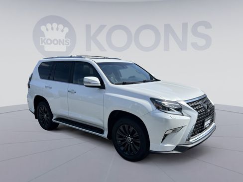 Used 2023 Lexus GX 460 Luxury w/ Sport Design Package AWD/4WD image 10