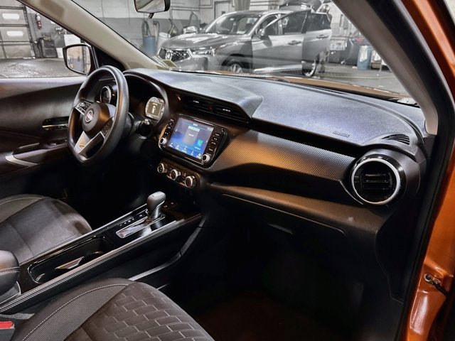 Used 2023 Nissan Kicks SV FWD image 22