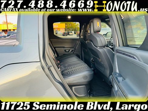 Used 2022 Rivian R1T Adventure image 17