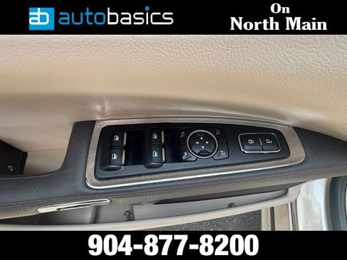 Used 2017 Lincoln Continental Select FWD image 34
