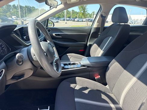 Used 2023 Hyundai Sonata SEL FWD image 12