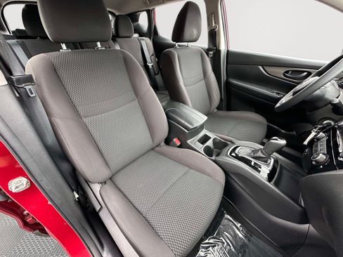 Used 2020 Nissan Rogue Sport S FWD image 25