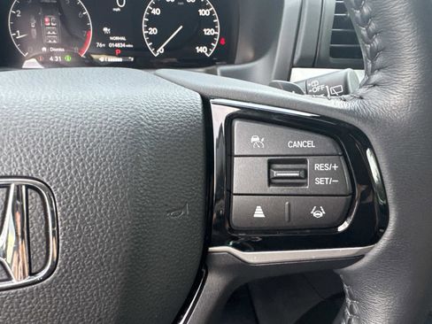 Used 2025 Honda Odyssey Touring image 27