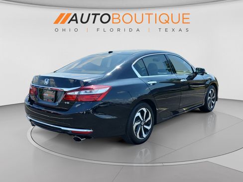 Used 2017 Honda Accord EX-L image 5