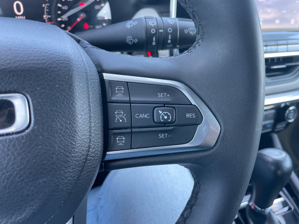 Used 2023 Jeep Compass Limited AWD/4WD image 20