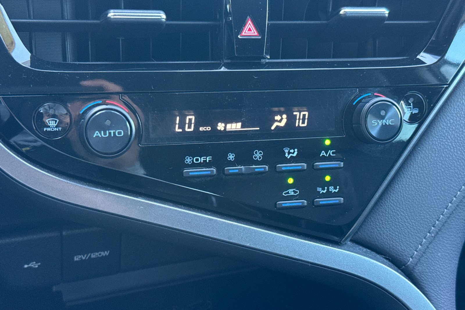 Certified 2022 Toyota Camry LE FWD image 24