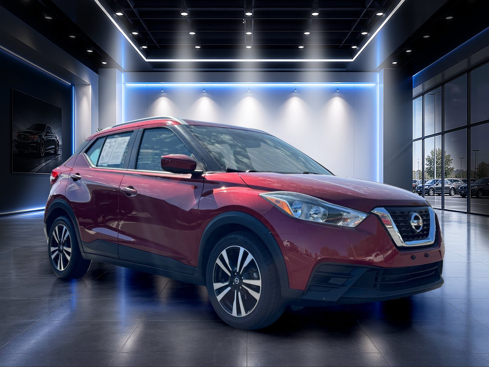 Used 2019 Nissan Kicks SV FWD image 2