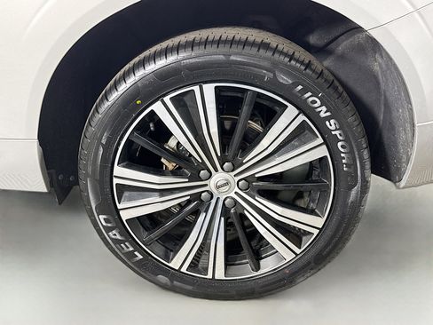 Used 2023 Volvo XC60 B5 Plus w/ Protection Package Premier image 37