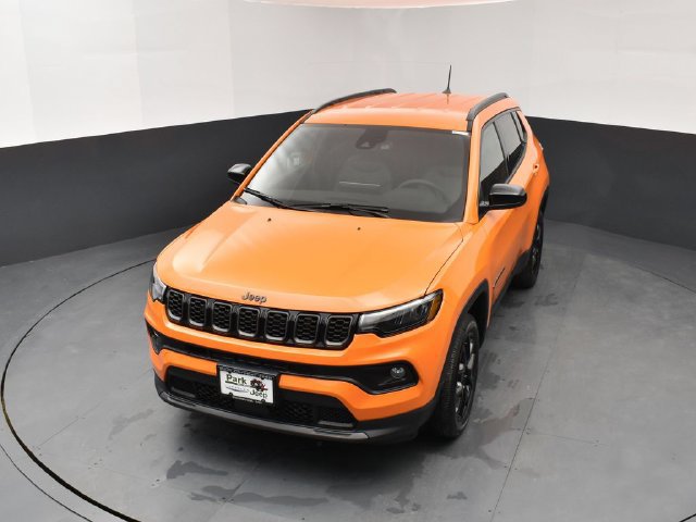 New 2026 Jeep Compass Latitude AWD/4WD image 14