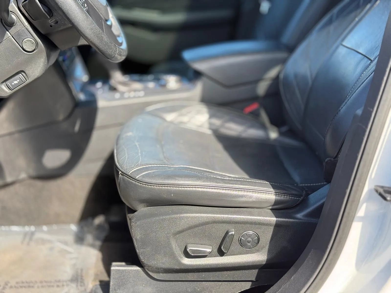 Used 2017 Ford Explorer Platinum AWD/4WD image 10