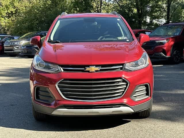 Used 2019 Chevrolet Trax LT w/ LT Convenience Package AWD/4WD image 19