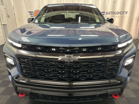 Used 2025 Chevrolet Traverse Z71 w/ Enhanced Driving Package AWD/4WD image 4