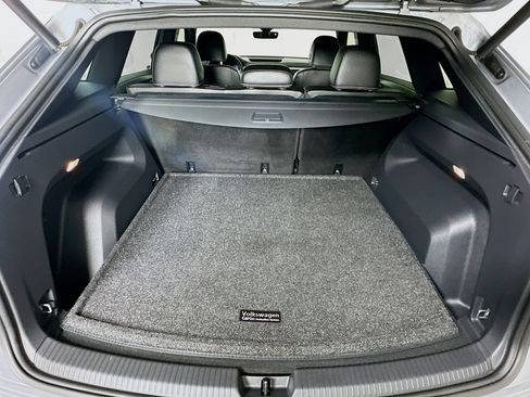 Used 2022 Volkswagen Atlas Cross Sport SEL image 27