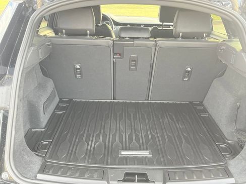 Used 2024 Land Rover Range Rover Evoque S image 33