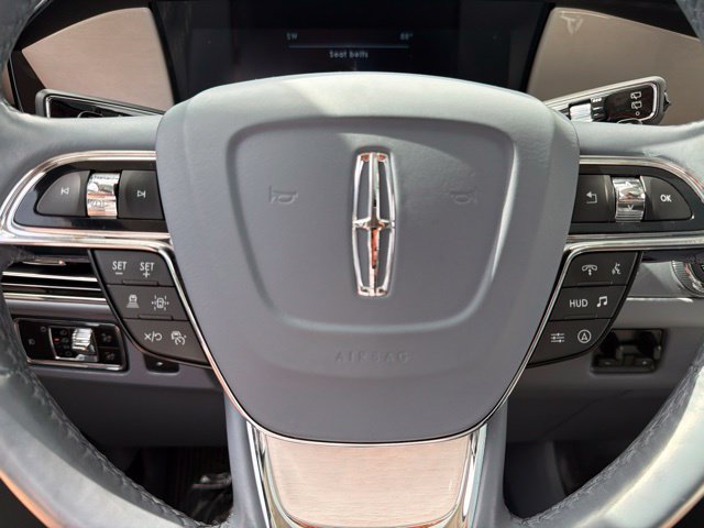 Used 2024 Lincoln Navigator Black Label AWD/4WD image 25