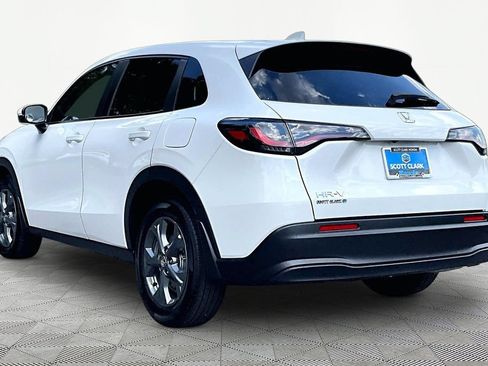 Certified 2026 Honda HR-V LX image 4