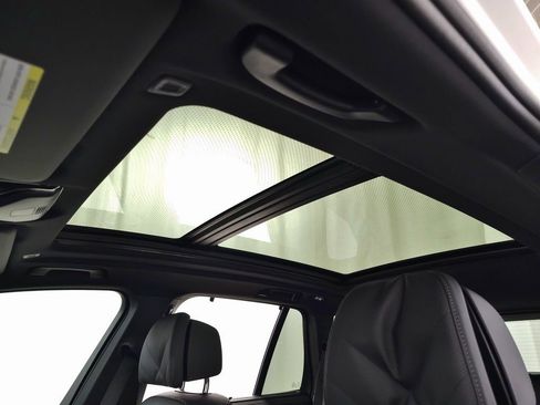 Used 2026 BMW X5 M60i image 13