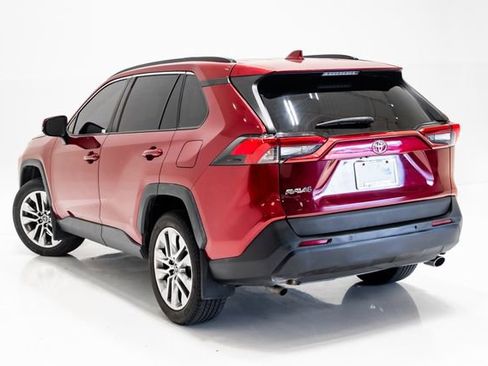 Used 2019 Toyota RAV4 XLE Premium w/ Advanced Technology Package FWD image 28
