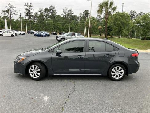 Certified 2025 Toyota Corolla LE FWD image 2