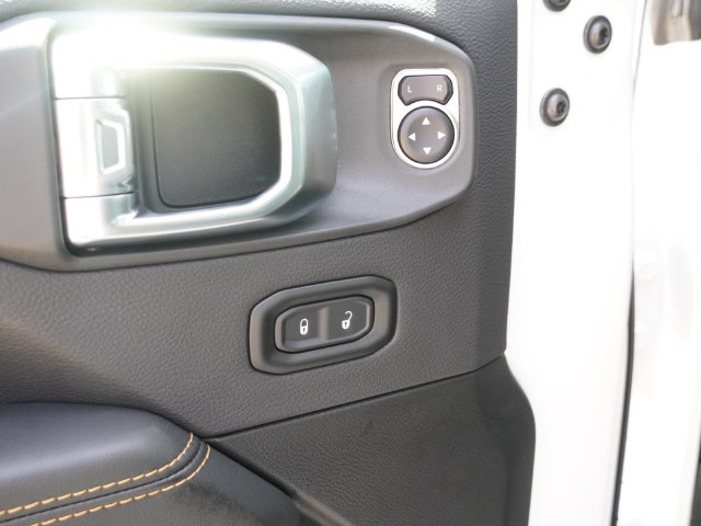 New 2026 Jeep Wrangler Unlimited Sahara AWD/4WD image 20