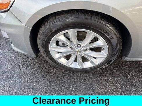 Used 2024 Chevrolet Malibu LT FWD image 46