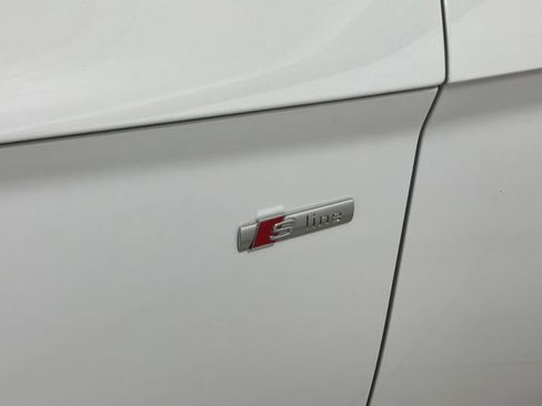 Used 2023 Audi Q5 2.0T Premium w/ Convenience Package AWD/4WD image 27