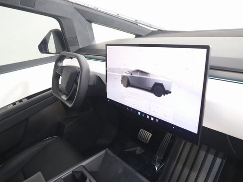 Used 2024 Tesla Cybertruck AWD Crew Cab image 45