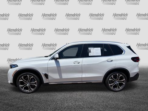 Used 2026 BMW X5 xDrive40i AWD/4WD image 7