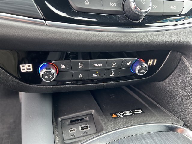 Certified 2024 Buick Enclave Essence w/ Sport Touring Edition AWD/4WD image 16