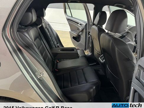 Used 2015 Volkswagen Golf R 4-Door image 32