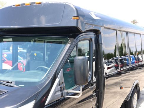 Used 2015 Ford Transit 350 156 DRW w/ Shuttle Bus Prep Package RWD image 30