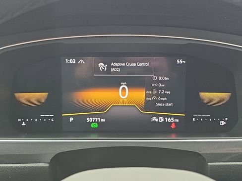 Certified 2023 Volkswagen Tiguan SE R-Line image 18