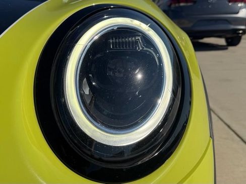Used 2023 MINI Cooper S FWD image 9