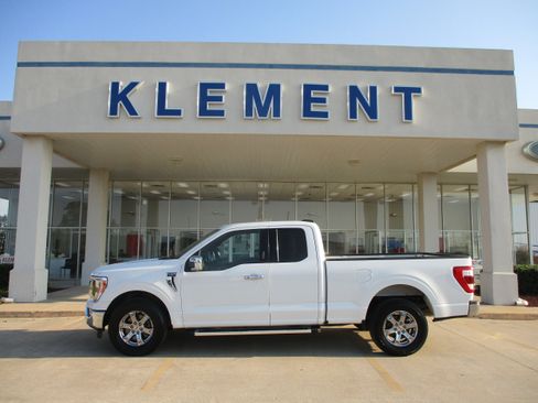 Used 2022 Ford F150 Lariat RWD image 1
