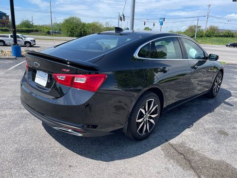 Used 2022 Chevrolet Malibu RS FWD image 3