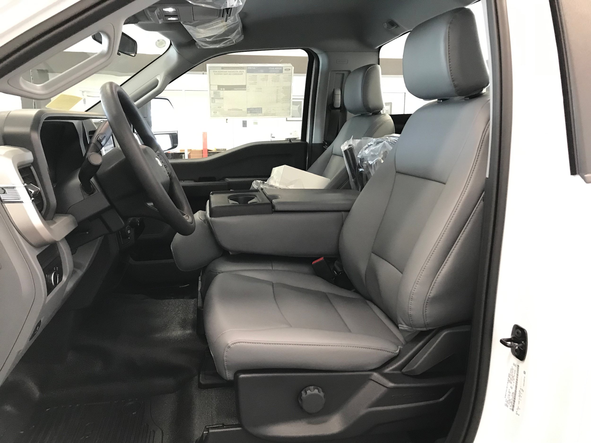 New 2026 Ford F550 4x4 Regular Cab Super Duty image 11
