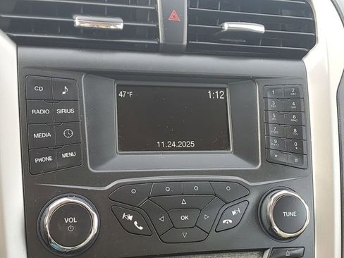 Used 2016 Ford Fusion SE image 20