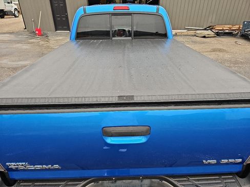 Used 2011 Toyota Tacoma 4x4 Access Cab V6 w/ SR5 Pkg #2 image 13