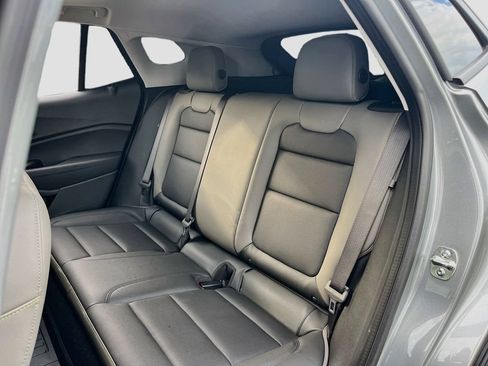Used 2026 Chevrolet Trax ACTIV w/ Sunroof Package FWD image 24