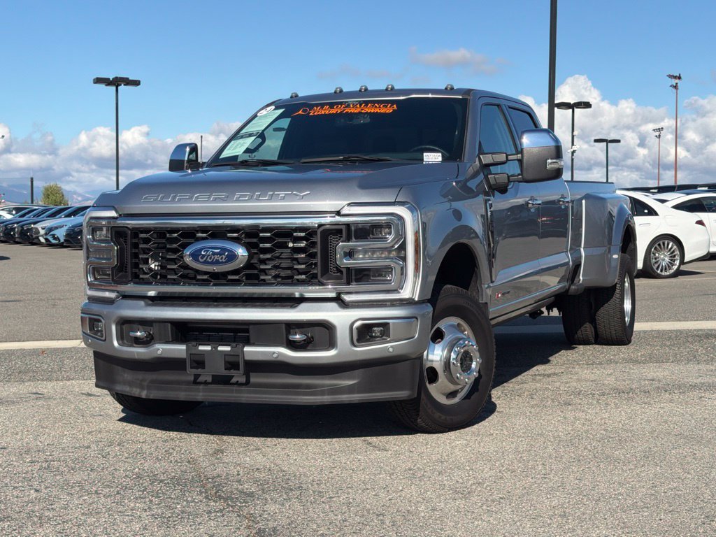 Used 2024 Ford F350 Platinum AWD/4WD image 2