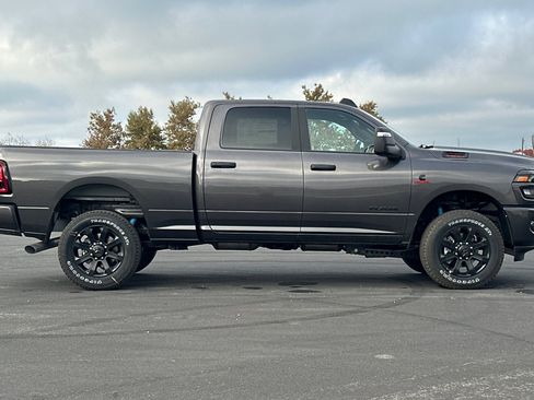 New 2026 RAM 2500 Big Horn image 2