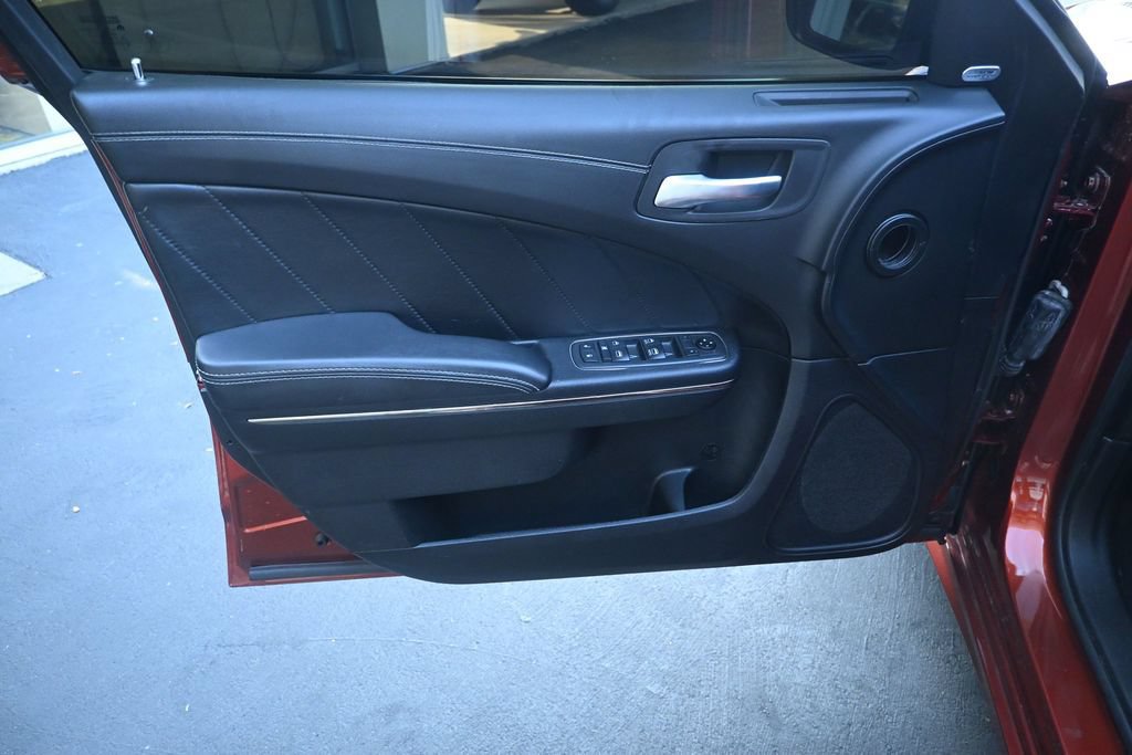 Used 2022 Dodge Charger SRT Hellcat w/ Navigation & Travel Group RWD image 13