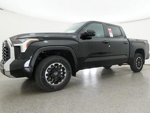 Used 2026 Toyota Tundra SR5 w/ TRD Off-Road Package AWD/4WD image 11