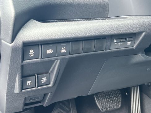 New 2026 Toyota Sienna Limited image 23